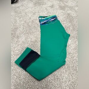 Lululemon reversible wunder under crop